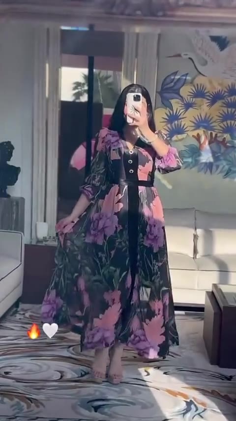 Holly73